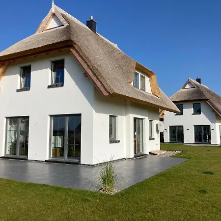 Distelfink Mit Sauna Und Kamin Holiday home Dranske