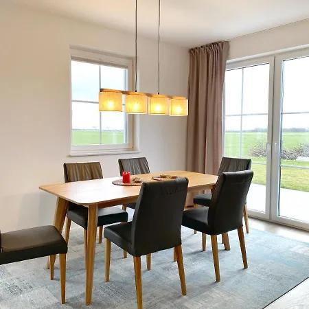 Distelfink Mit Sauna Und Kamin Holiday home Dranske