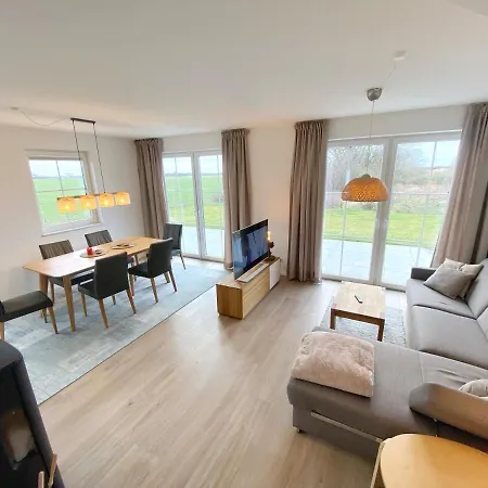 Distelfink Mit Sauna Und Kamin Dranske