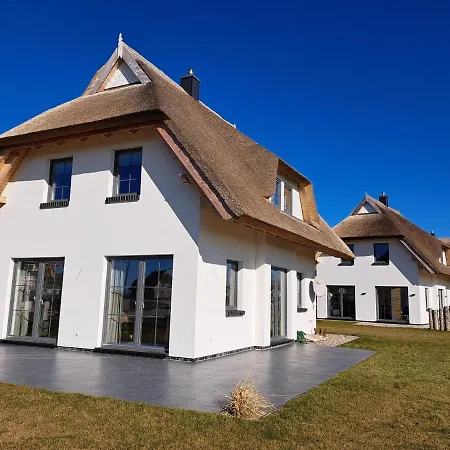 Dom wakacyjny Distelfink Mit Sauna Und Kamin