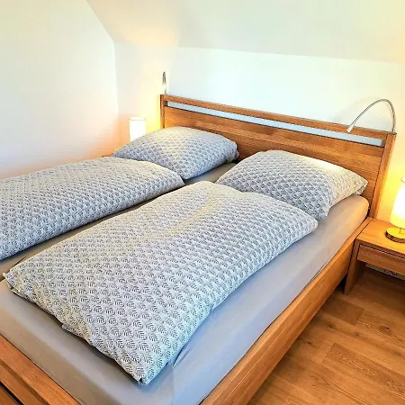 Distelfink Mit Sauna Und Kamin Holiday home Dranske
