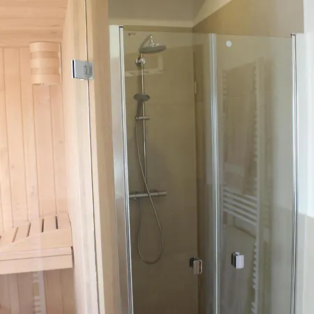 Distelfink Mit Sauna Und Kamin